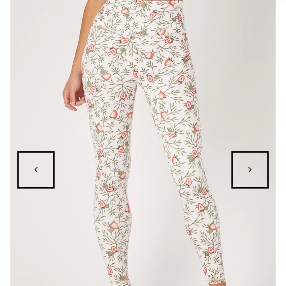 Glyder sultry legging: strawberry vines print